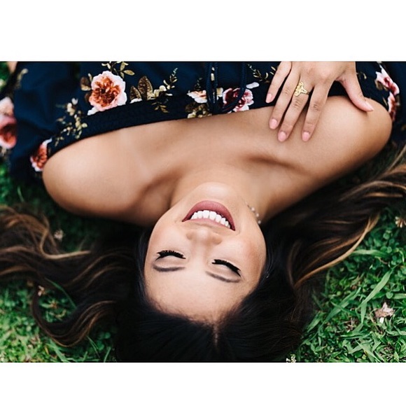 Meet Your Posher, March! - Picture 2 of 2